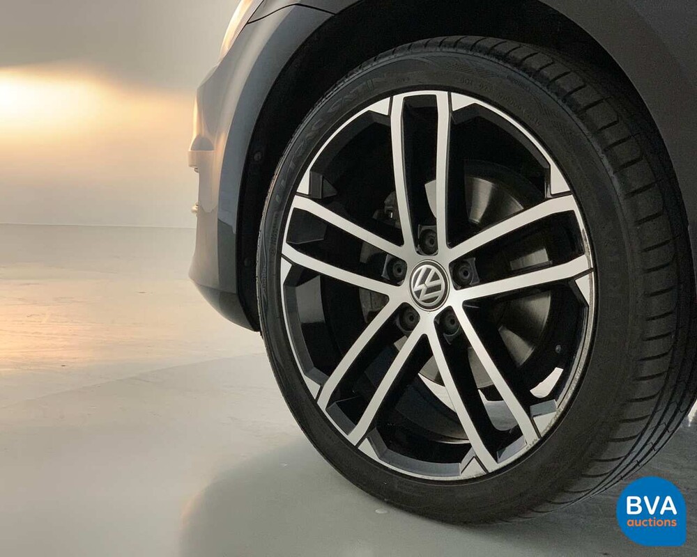 Volkswagen Golf 1.4 TSI Lounge Automatik DSG 125 PS 2015, TL-257-X.