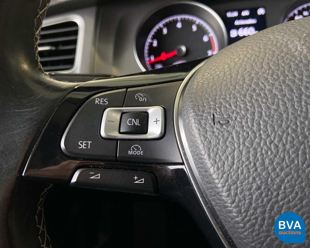 Volkswagen Golf 1.4 TSI Lounge Automatik DSG 125 PS 2015, TL-257-X.