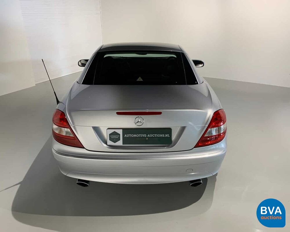 Mercedes-Benz SLK200 Roadster 2005, 32-RJ-ZG.