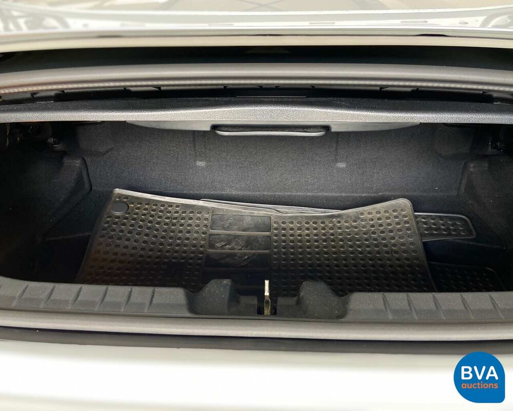 Mercedes-Benz SLK200 Roadster 2005, 32-RJ-ZG.