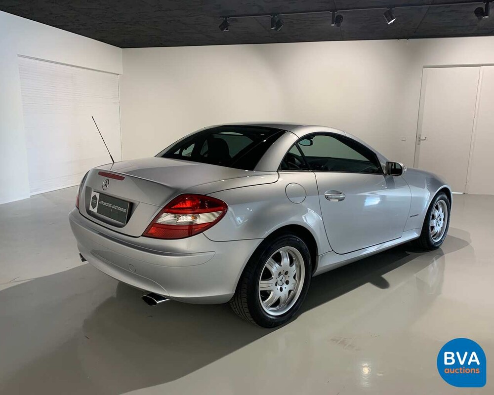 Mercedes-Benz SLK200 Roadster 2005, 32-RJ-ZG.