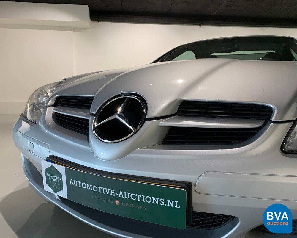 Mercedes-Benz SLK200 Roadster 2005, 32-RJ-ZG.