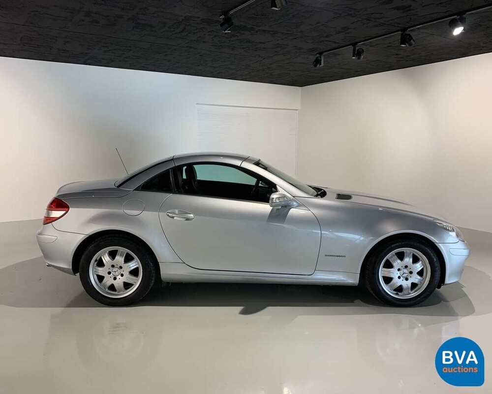 Mercedes-Benz SLK200 Roadster 2005, 32-RJ-ZG.