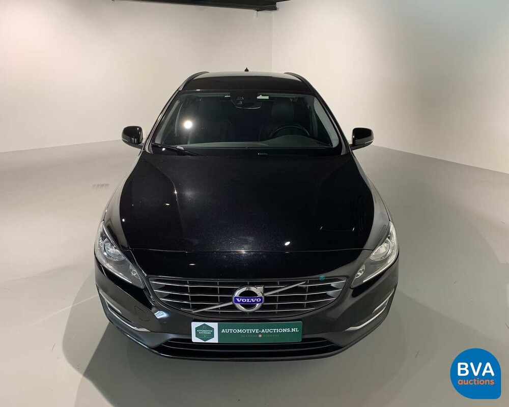 Volvo V60 D3 Summum 150 PS 2015, XN-637-J.