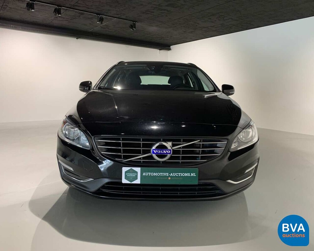 Volvo V60 D3 Summum 150 PS 2015, XN-637-J.