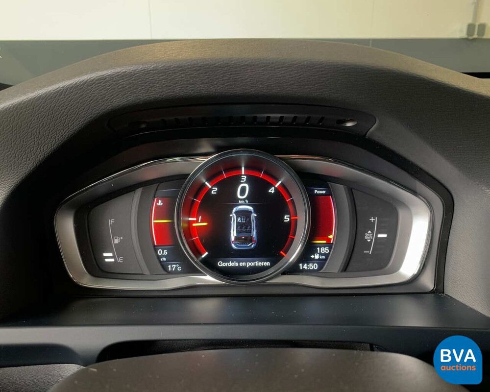 Volvo V60 D3 Summum 150 PS 2015, XN-637-J.