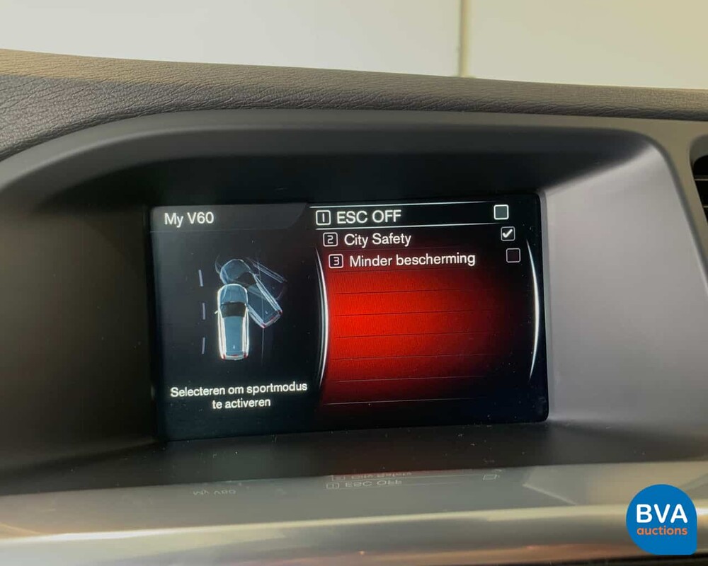 Volvo V60 D3 Summum 150 PS 2015, XN-637-J.