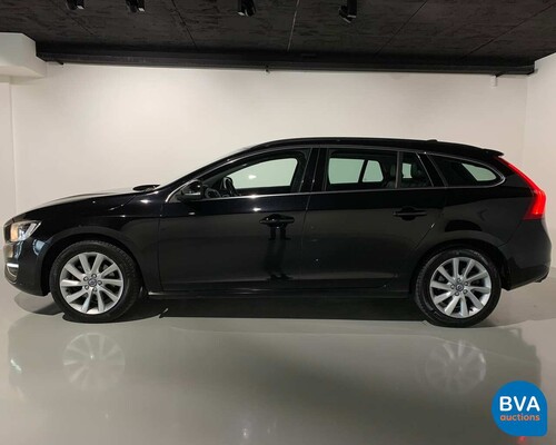 Volvo V60 D3 Summum 150 PS 2015, XN-637-J.