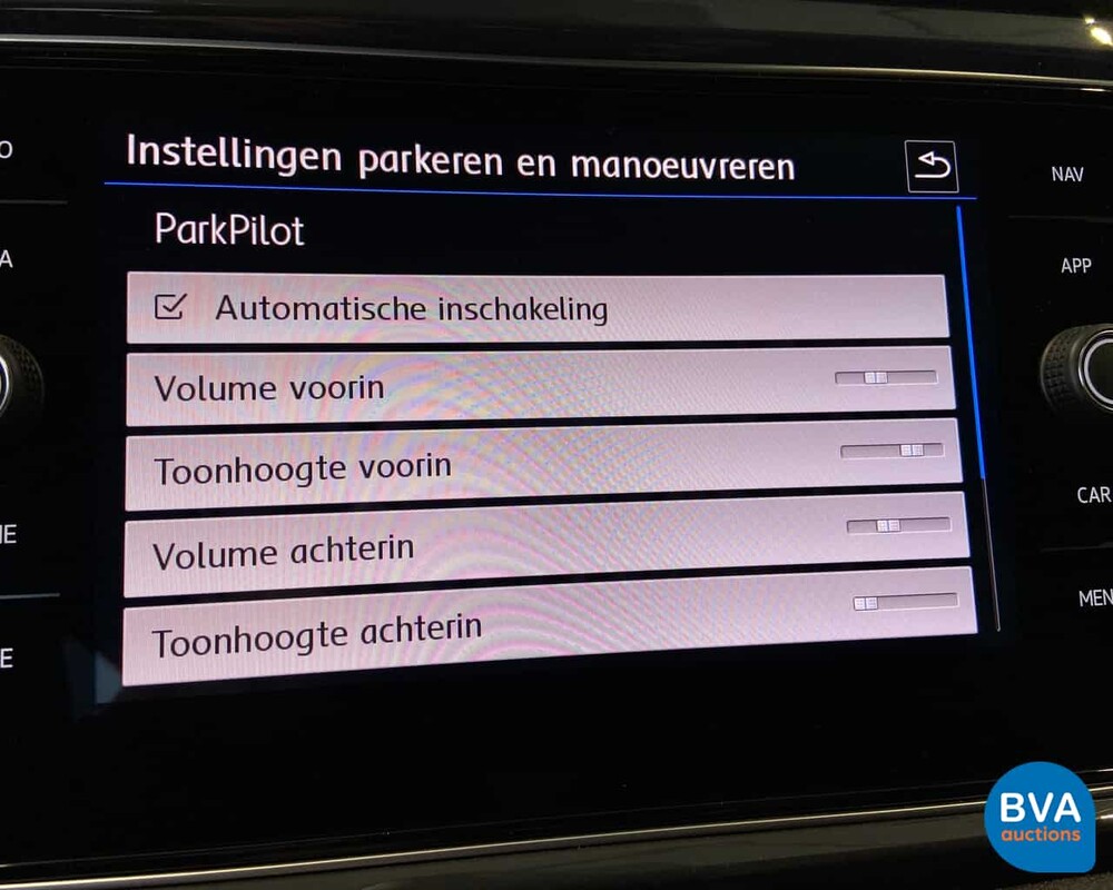 Volkswagen T-Roc 2.0 TSI 4Motion DSG 190pk -Garantie!- 2019, H-531-GF