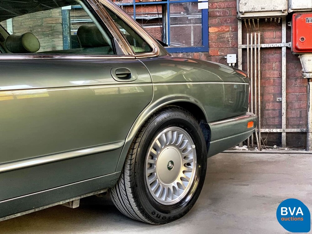 Jaguar Sovereign 4.0 V8 -1e Besitzer / Original NL- 1997, RD-SZ-07.