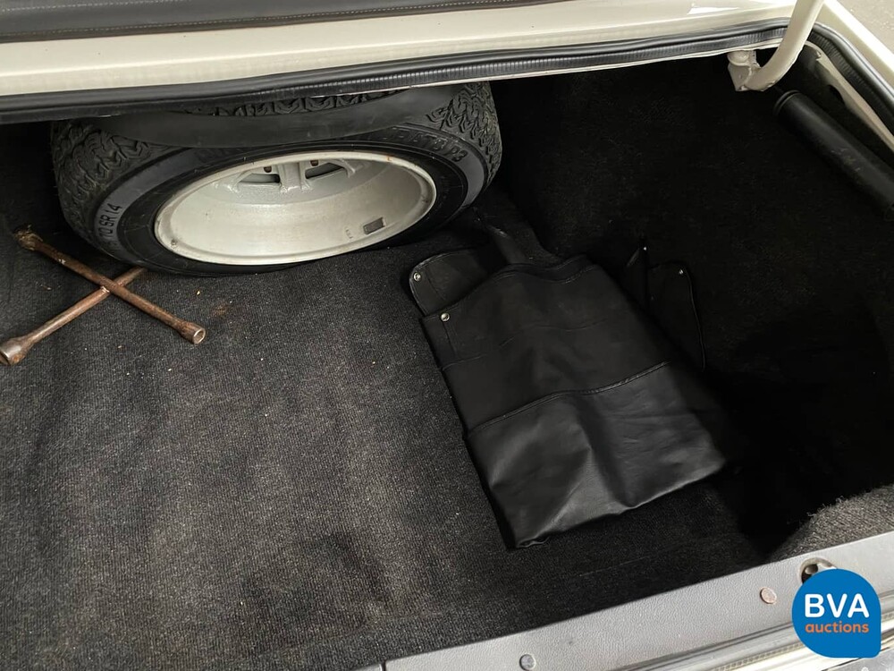 Lancia Beta Spider 2000 -Org.NL-116pk 1982, PR-29-ZB.