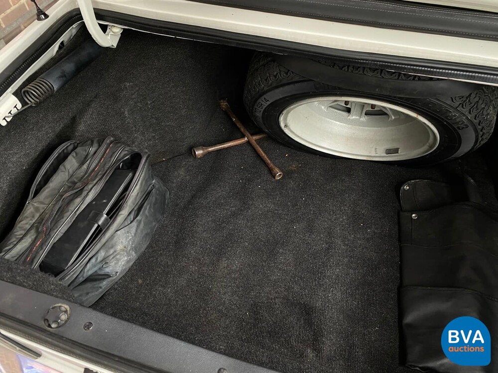 Lancia Beta Spider 2000 -Org.NL-116pk 1982, PR-29-ZB.