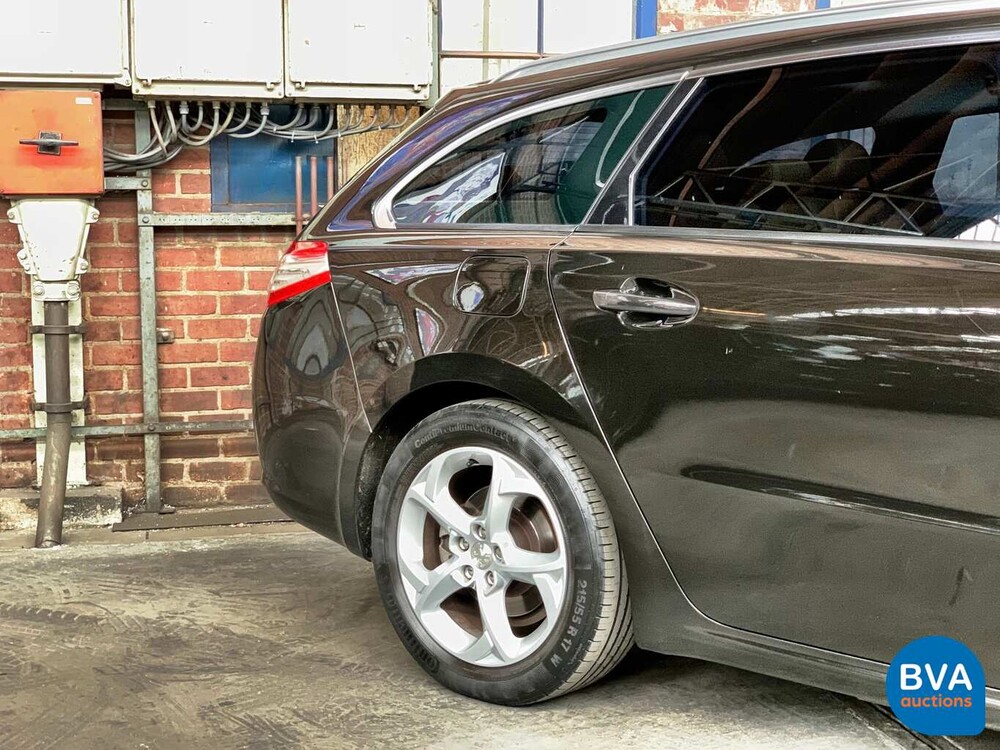 Peugeot 508 SW 1.6 THP 156 PS Blue Lease Executive, 33-SVT-1.