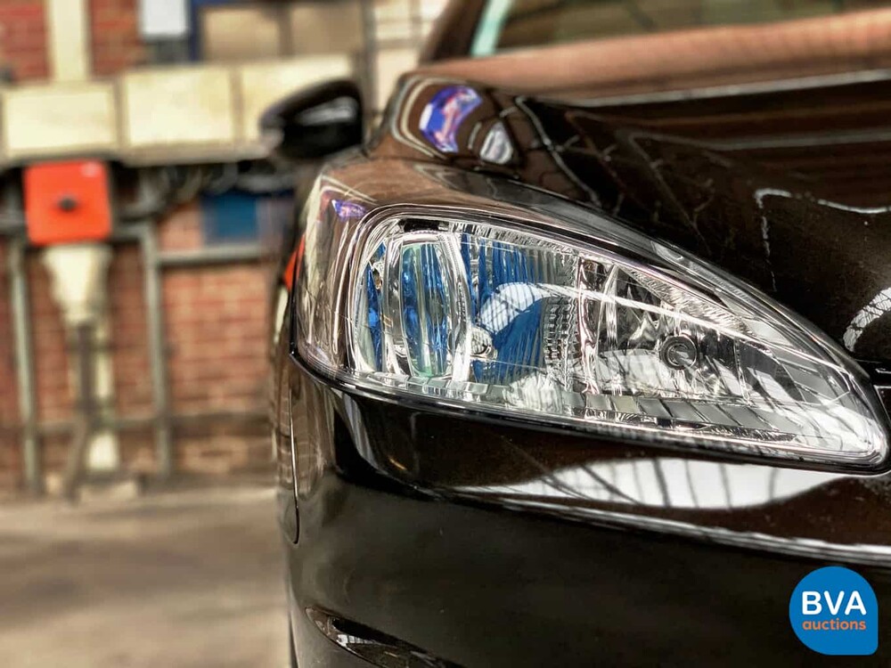 Peugeot 508 SW 1.6 THP 156 PS Blue Lease Executive, 33-SVT-1.