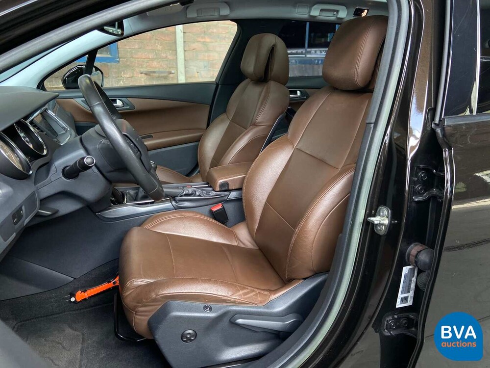 Peugeot 508 SW 1.6 THP 156 PS Blue Lease Executive, 33-SVT-1.