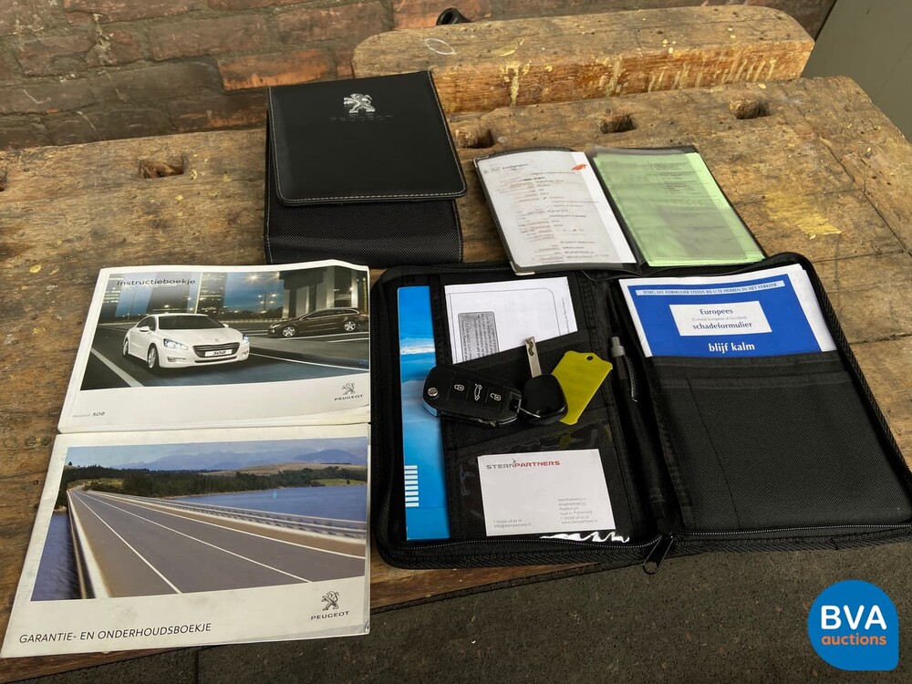 Peugeot 508 SW 1.6 THP 156 PS Blue Lease Executive, 33-SVT-1.