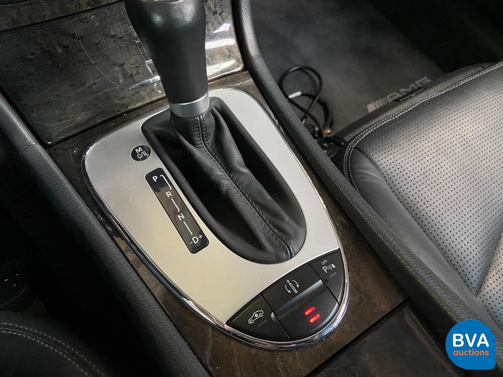 Mercedes-Benz E55 AMG 476 Stück E-Klasse 2003, XJ-970-P.