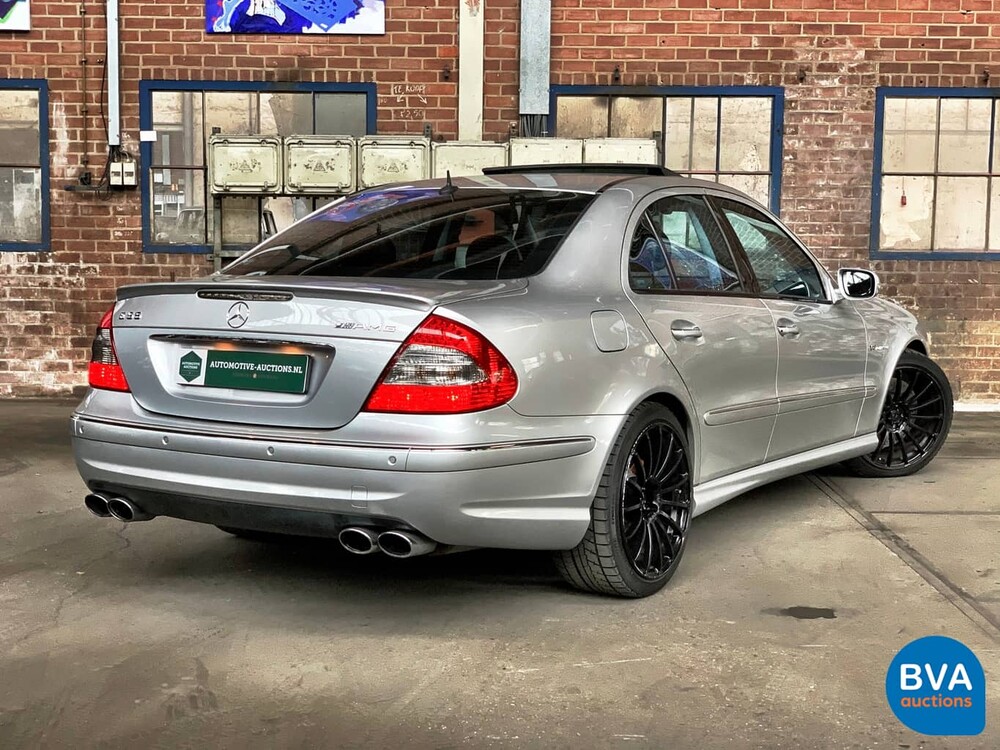 Mercedes-Benz E55 AMG 476 Stück E-Klasse 2003, XJ-970-P.