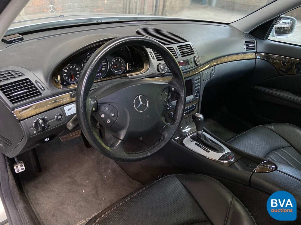 Mercedes-Benz E55 AMG 476 Stück E-Klasse 2003, XJ-970-P.