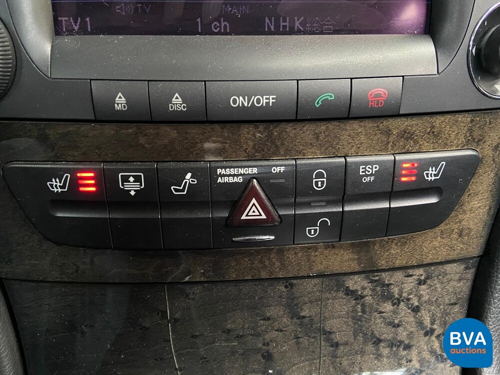 Mercedes-Benz E55 AMG 476 Stück E-Klasse 2003, XJ-970-P.