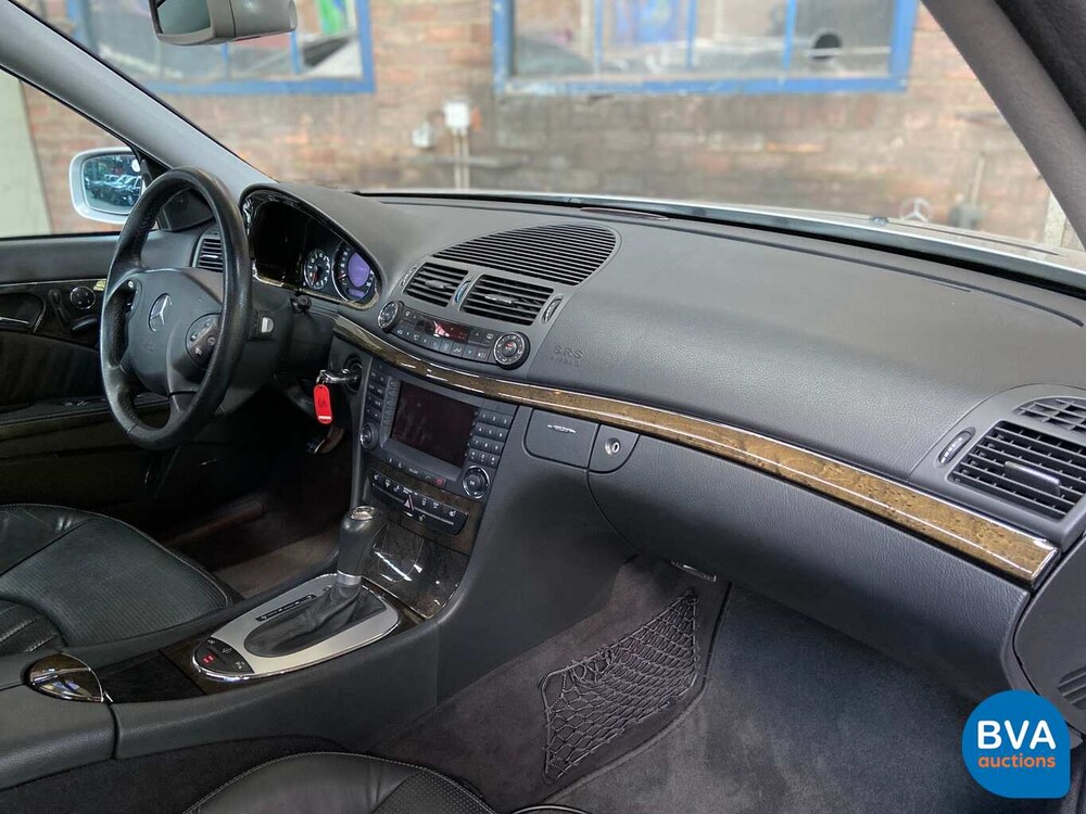 Mercedes-Benz E55 AMG 476 Stück E-Klasse 2003, XJ-970-P.