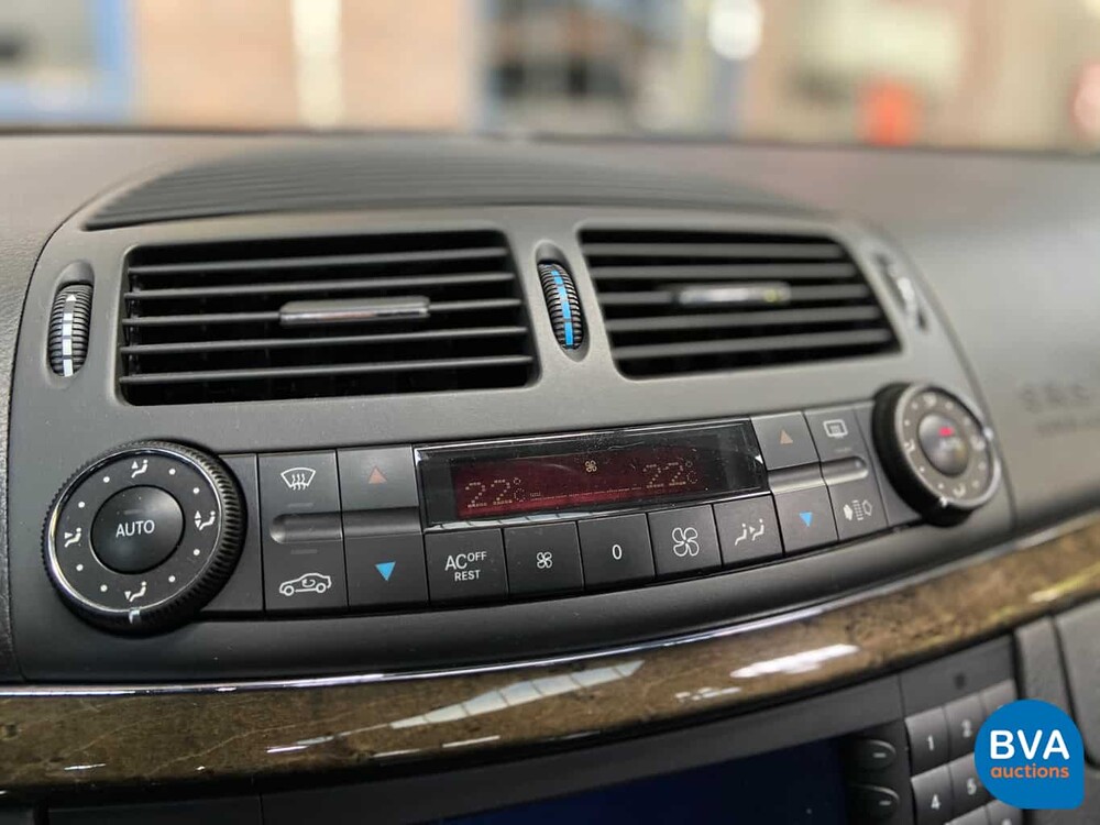 Mercedes-Benz E55 AMG 476 Stück E-Klasse 2003, XJ-970-P.