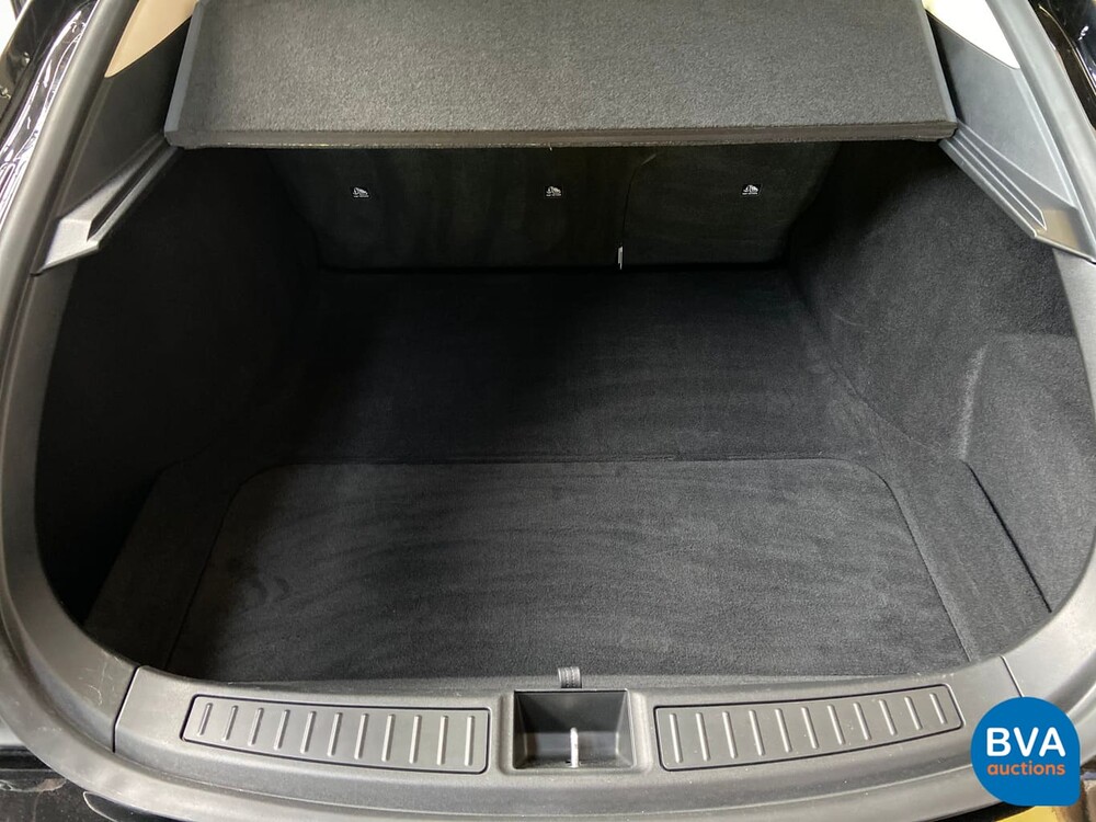 Tesla Model S 85D Base 423 Stück 2015, GJ-387-Z.