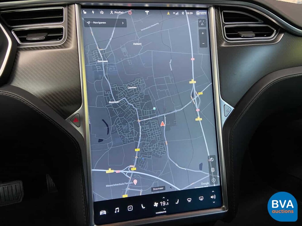 Tesla Model S 85D Base 423 Stück 2015, GJ-387-Z.