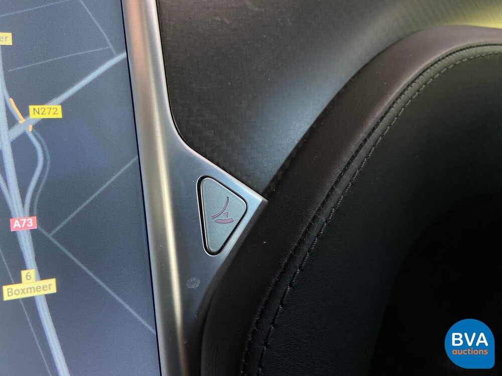 Tesla Model S 85D Base 423 Stück 2015, GJ-387-Z.