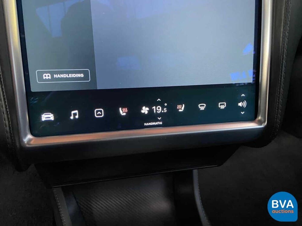 Tesla Model S 85D Base 423 Stück 2015, GJ-387-Z.