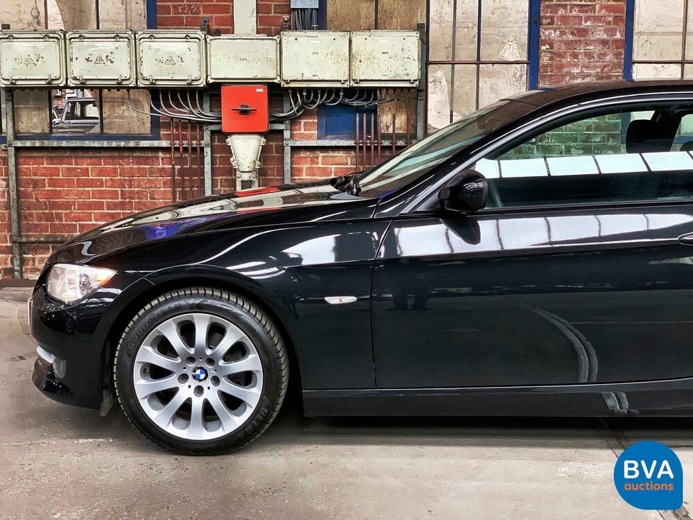 BMW 320i Coupé 170 PS 3er 2011, 14-ZDJ-4.