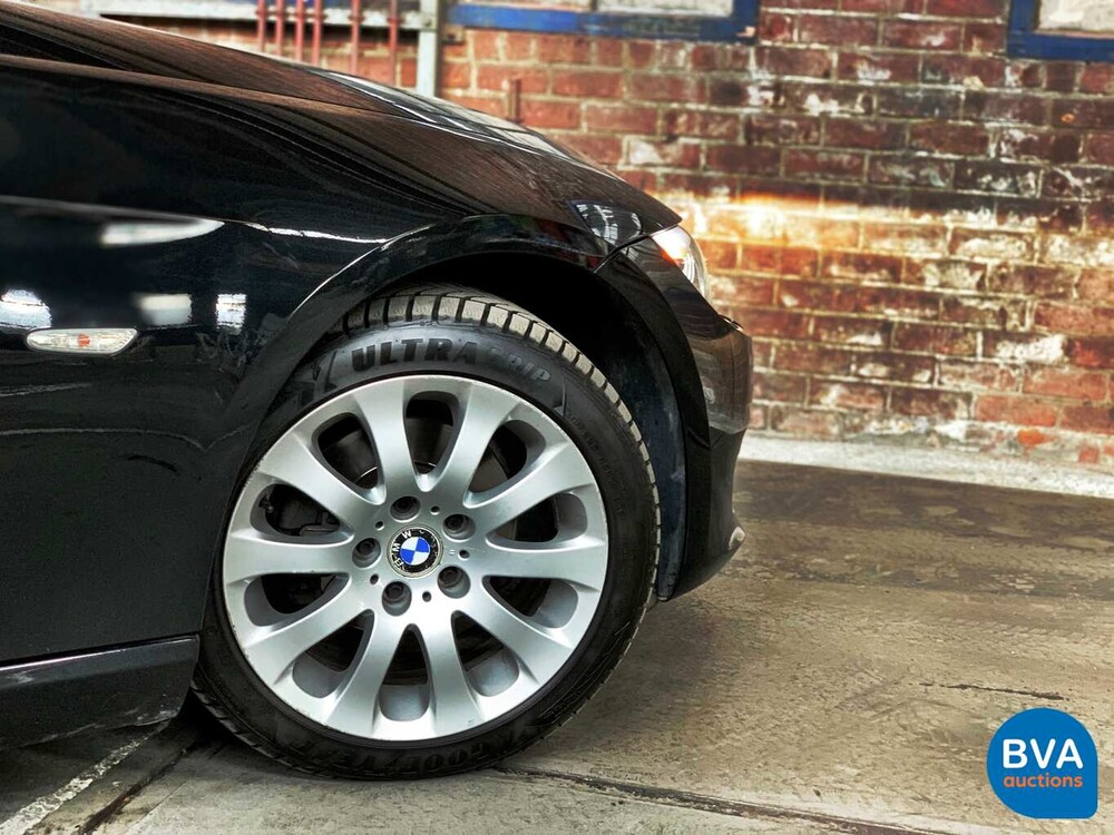 BMW 320i Coupé 170 PS 3er 2011, 14-ZDJ-4.