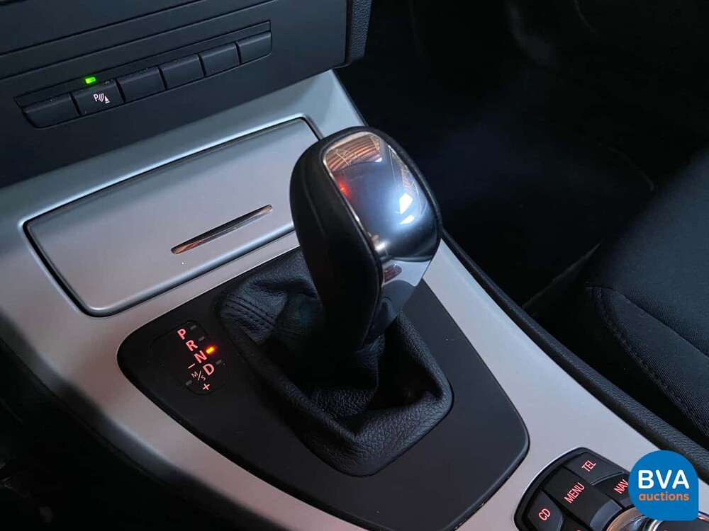 BMW 320i Coupé 170 PS 3er 2011, 14-ZDJ-4.