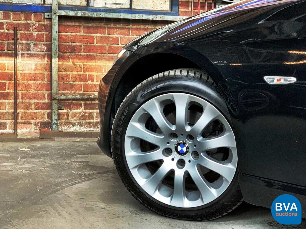 BMW 320i Coupé 170 PS 3er 2011, 14-ZDJ-4.