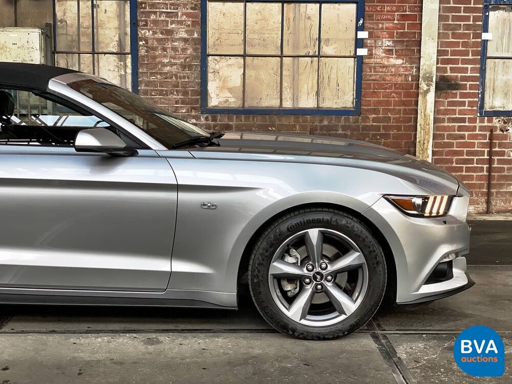 Ford Mustang Cabrio 3.7 V6 305 PS 2015, SZ-496-S.