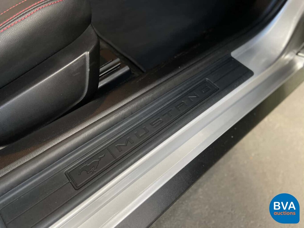 Ford Mustang Cabrio 3.7 V6 305 PS 2015, SZ-496-S.