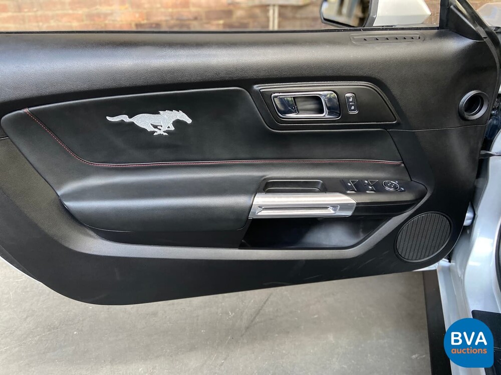 Ford Mustang Cabrio 3.7 V6 305 PS 2015, SZ-496-S.