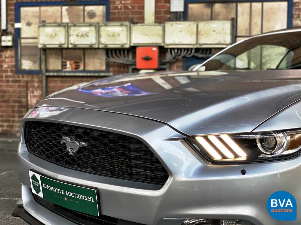 Ford Mustang Cabrio 3.7 V6 305 PS 2015, SZ-496-S.