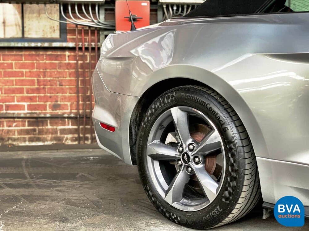 Ford Mustang Cabrio 3.7 V6 305 PS 2015, SZ-496-S.