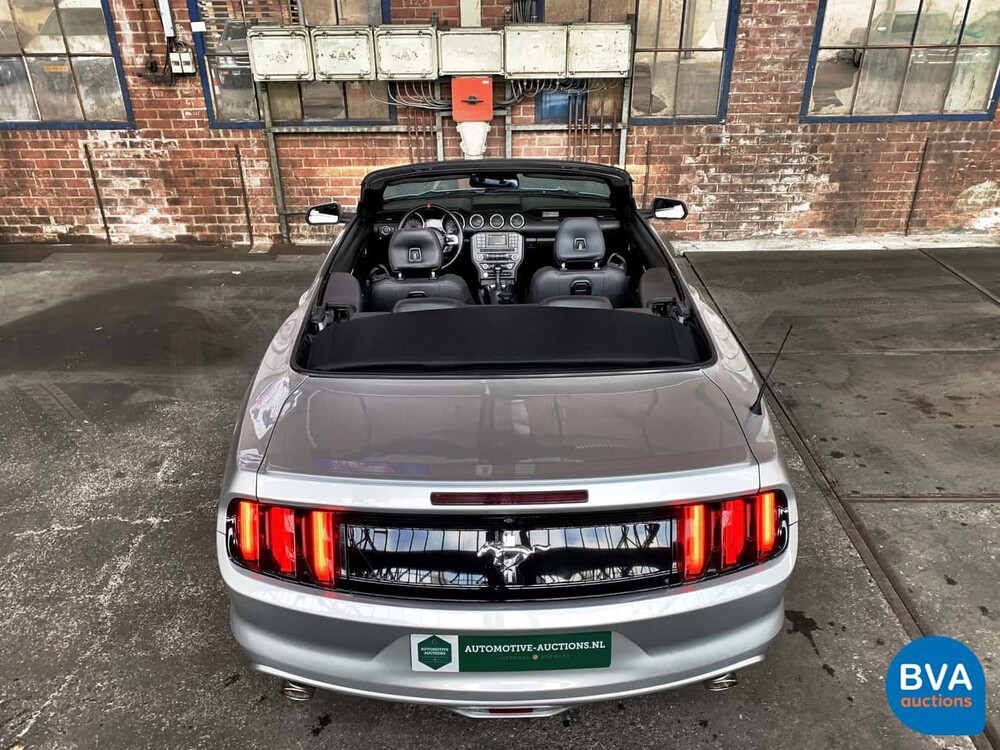 Ford Mustang Cabrio 3.7 V6 305 PS 2015, SZ-496-S.