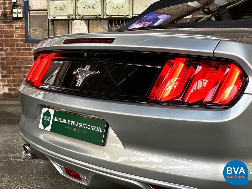 Ford Mustang Cabrio 3.7 V6 305 PS 2015, SZ-496-S.