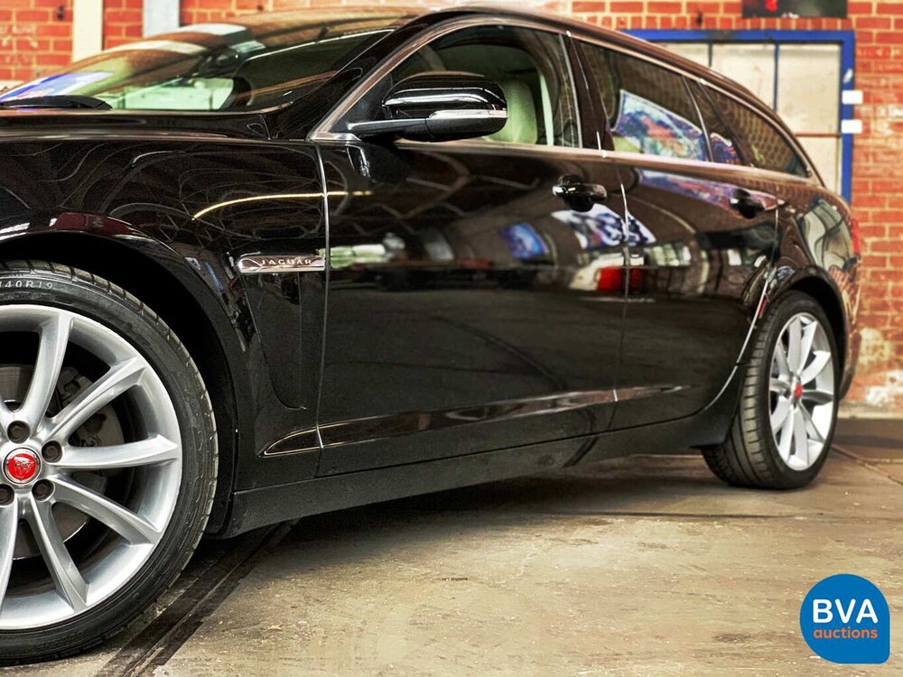 Jaguar XF Sportbremse 2.2D 163 PS 2014.