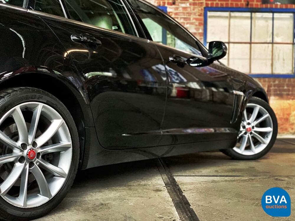 Jaguar XF Sportbremse 2.2D 163 PS 2014.