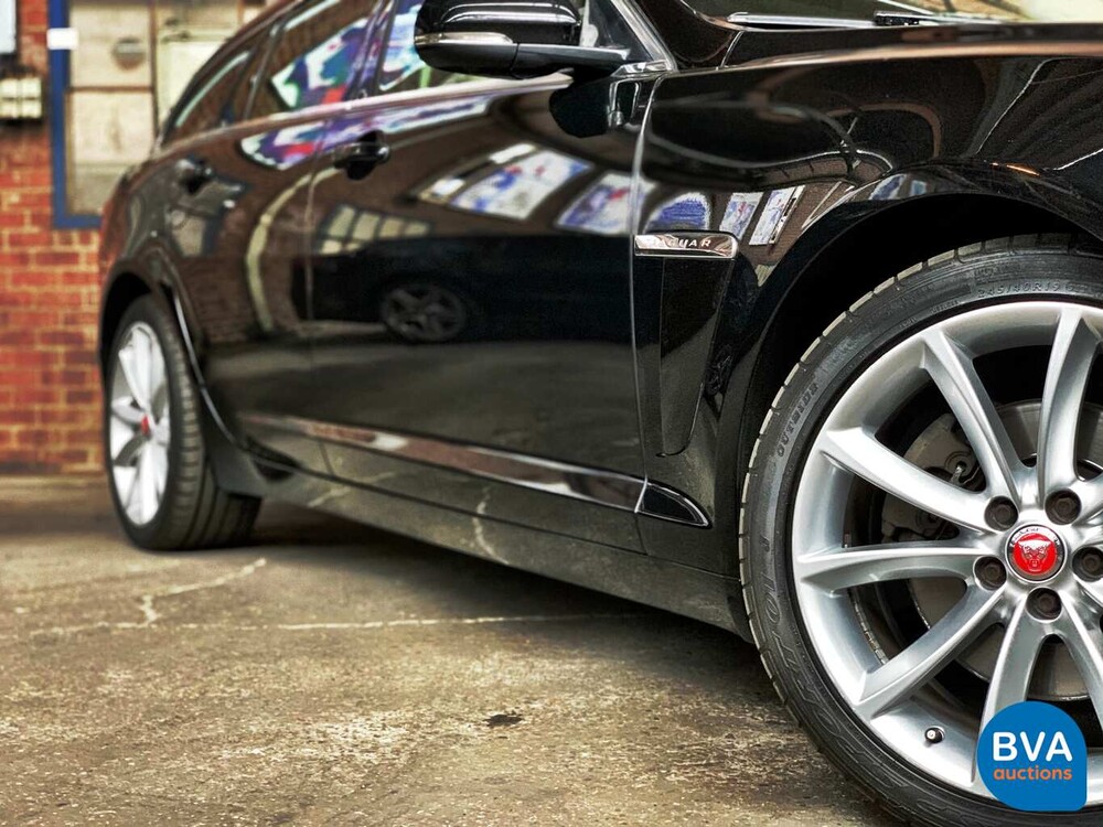 Jaguar XF Sportbremse 2.2D 163 PS 2014.