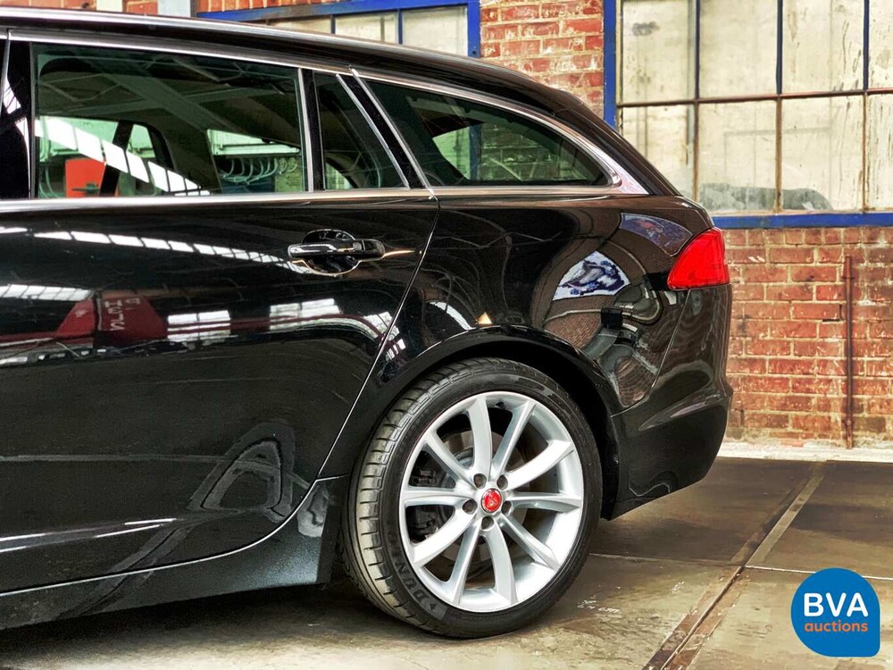 Jaguar XF Sportbremse 2.2D 163 PS 2014.