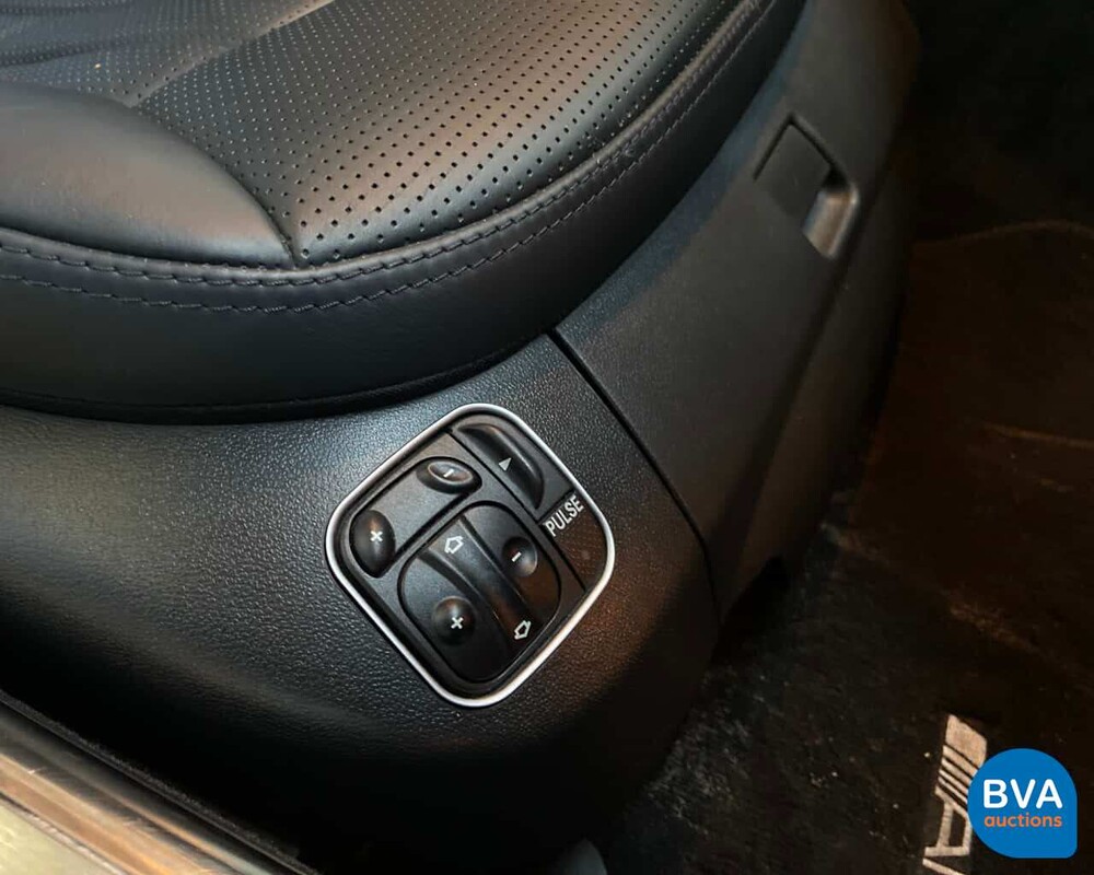 Mercedes-Benz SL63 Roadster 525 PS AMG SL-Klasse 2011.