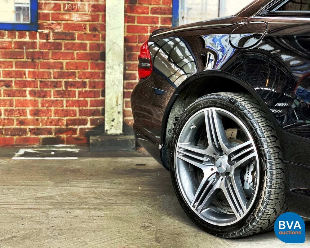 Mercedes-Benz SL63 Roadster 525 PS AMG SL-Klasse 2011.
