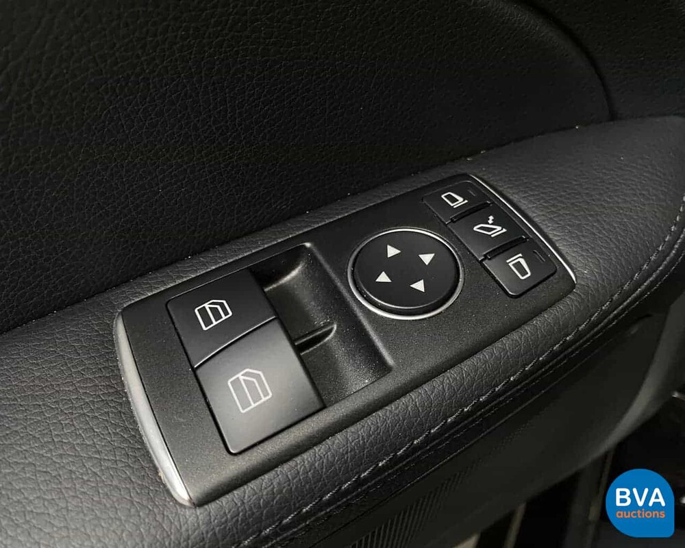 Mercedes-Benz SLK250 AMG Roadster 204 Stück 2015, GR-169-S.