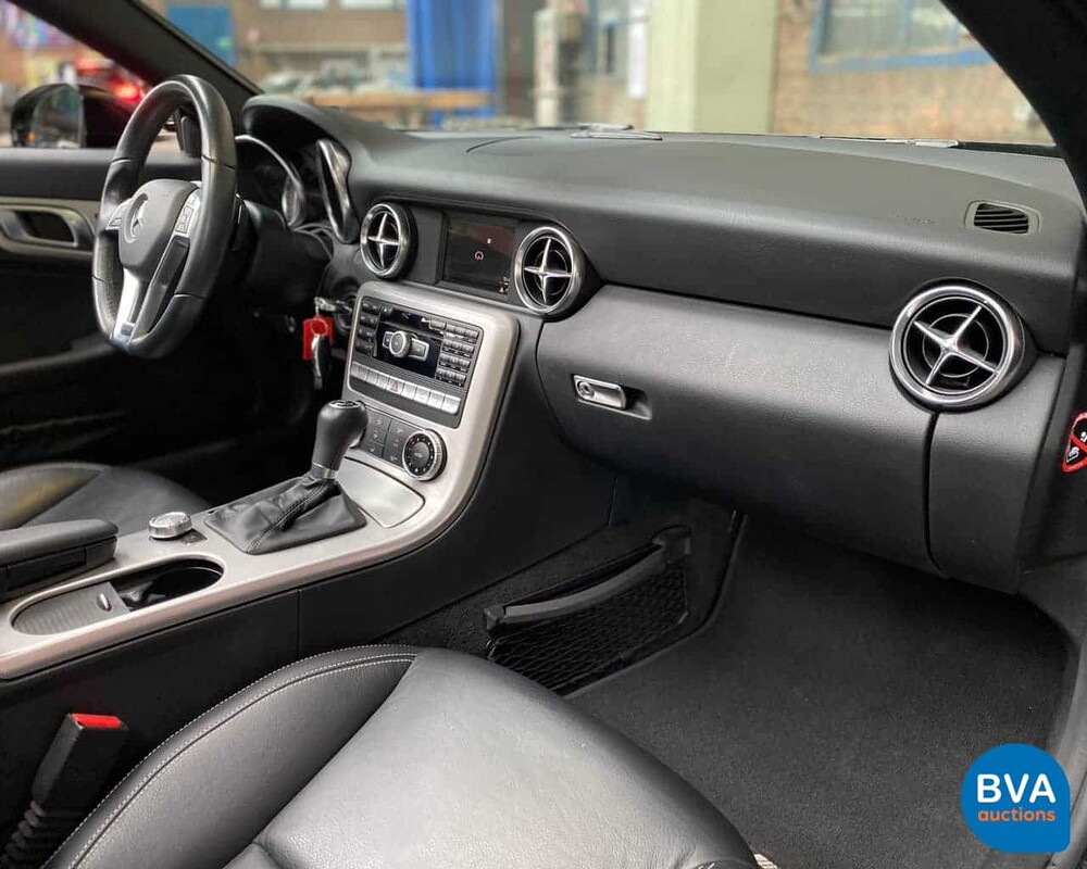 Mercedes-Benz SLK250 AMG Roadster 204 Stück 2015, GR-169-S.