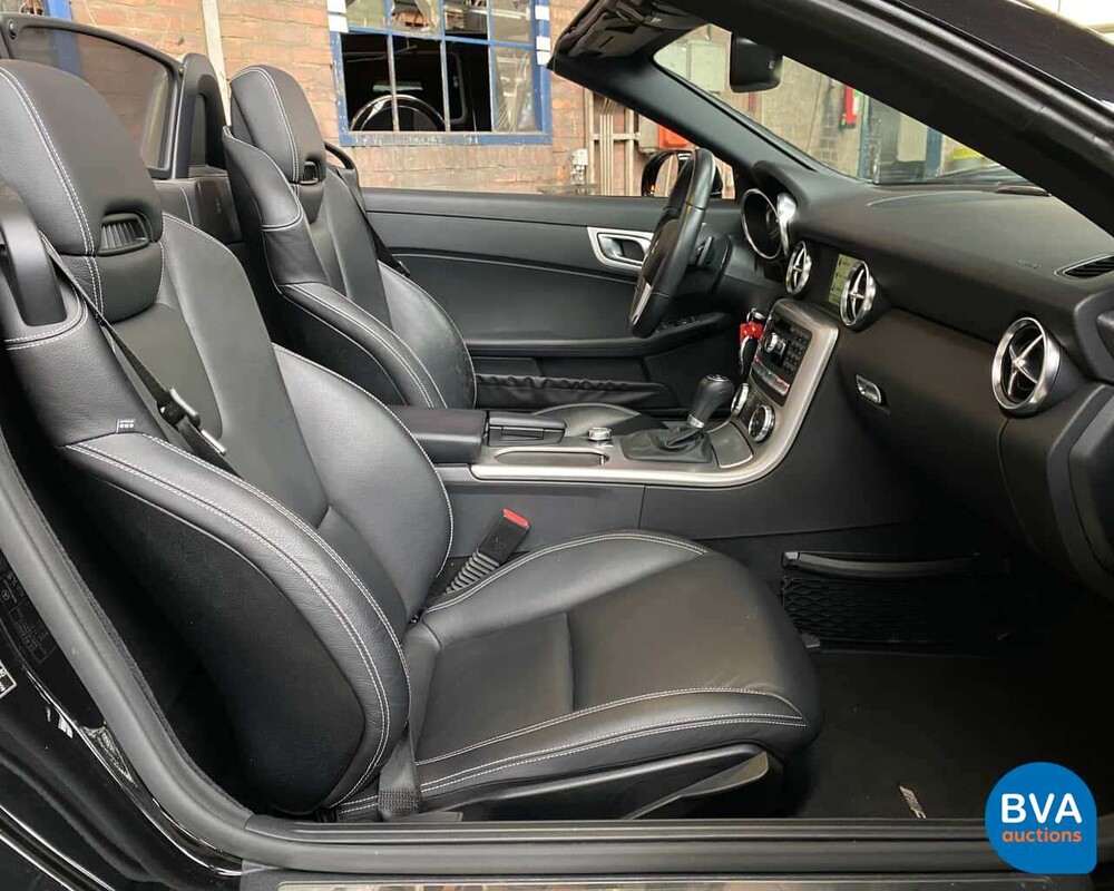 Mercedes-Benz SLK250 AMG Roadster 204 Stück 2015, GR-169-S.